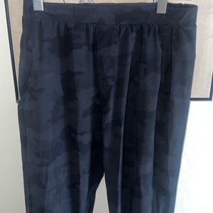 Lulu lemon pants